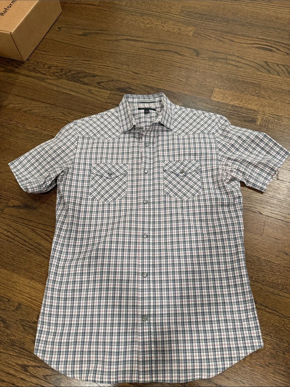 Banana Republic Men's Short-Sleeve Plaid Button-Up Shirt - Blue & White